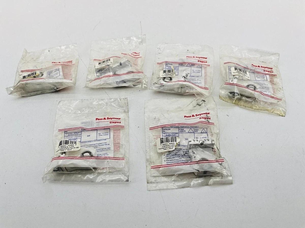 Lot of 6 New Legrand Pass & Seymour 13053-UN Fluorescent Lampholder White