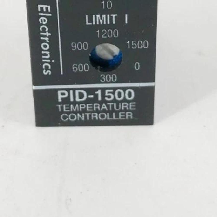 New Wavelength Electronics PID-1500 Temperature Controller 5-12VDC - No Box