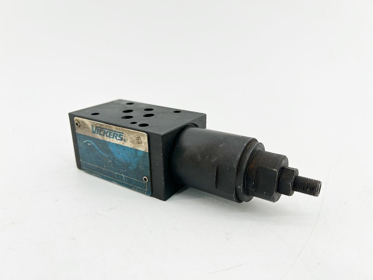 Used Vickers DGMX2-3-PP-CW-S-40 Pressure Reducing Valce Overlapped 140Bar 2000PSI