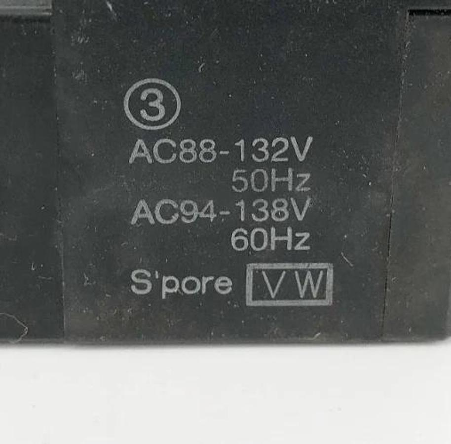 New SMC VFS2210-3D Solenoid Valve AC88-132V AC94-138B - No Box