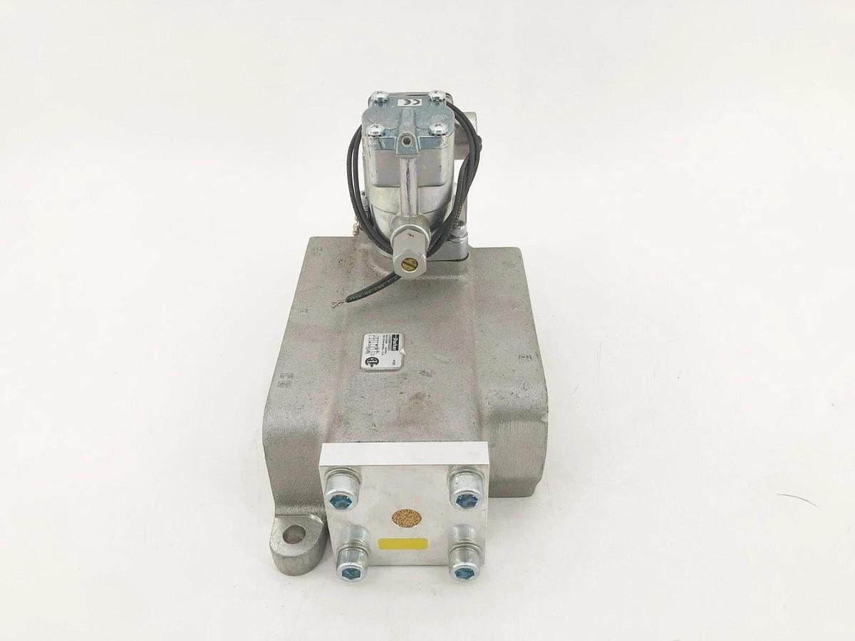 New Parker L7059910253 Solenoid Air Control Valve 1-1/4" 120V 140psig K065903553