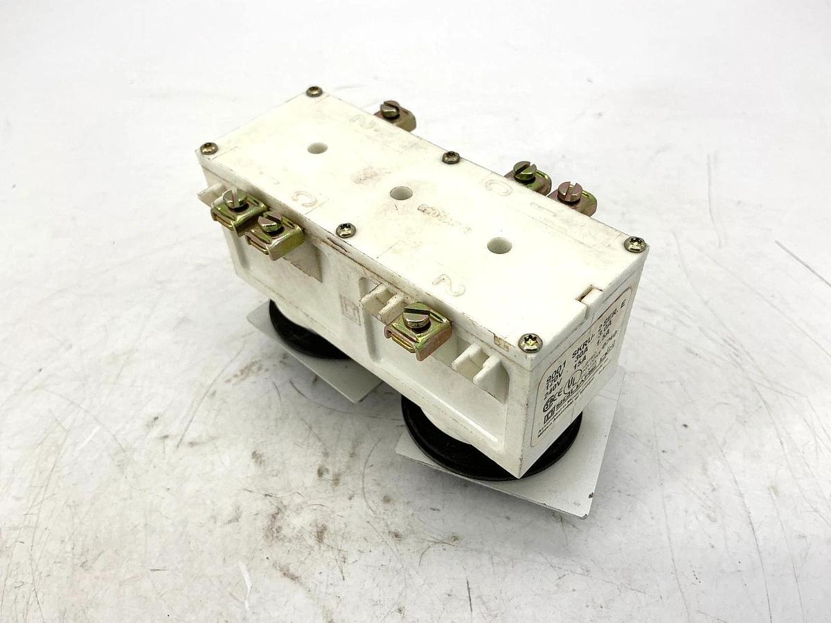 Used Square D 9001SKRU-2 2-Speed Operator Pushbutton Up & Down 15/30A 120/240VDC