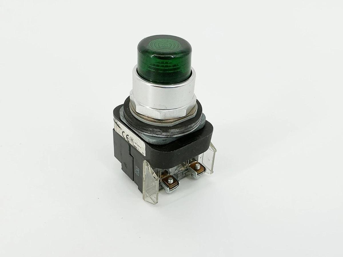 Used Allen Bradley 800T-PB16GD1 Push Button 30MM Illuminated Green 120V 50/60Hz Ser.T