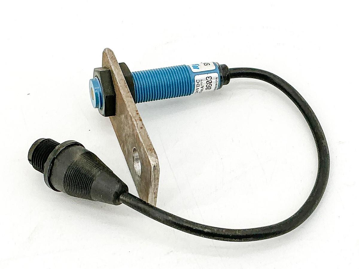 Used Hydepark SM380A-228-00 Proximity Sensor 12-24VDC - No Box