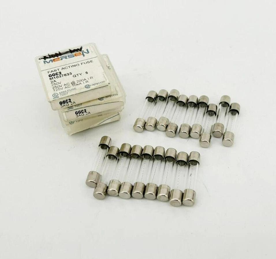Lot of 18 New Mersen GGC2 Fast Acting Fuses, 2A 250VAC