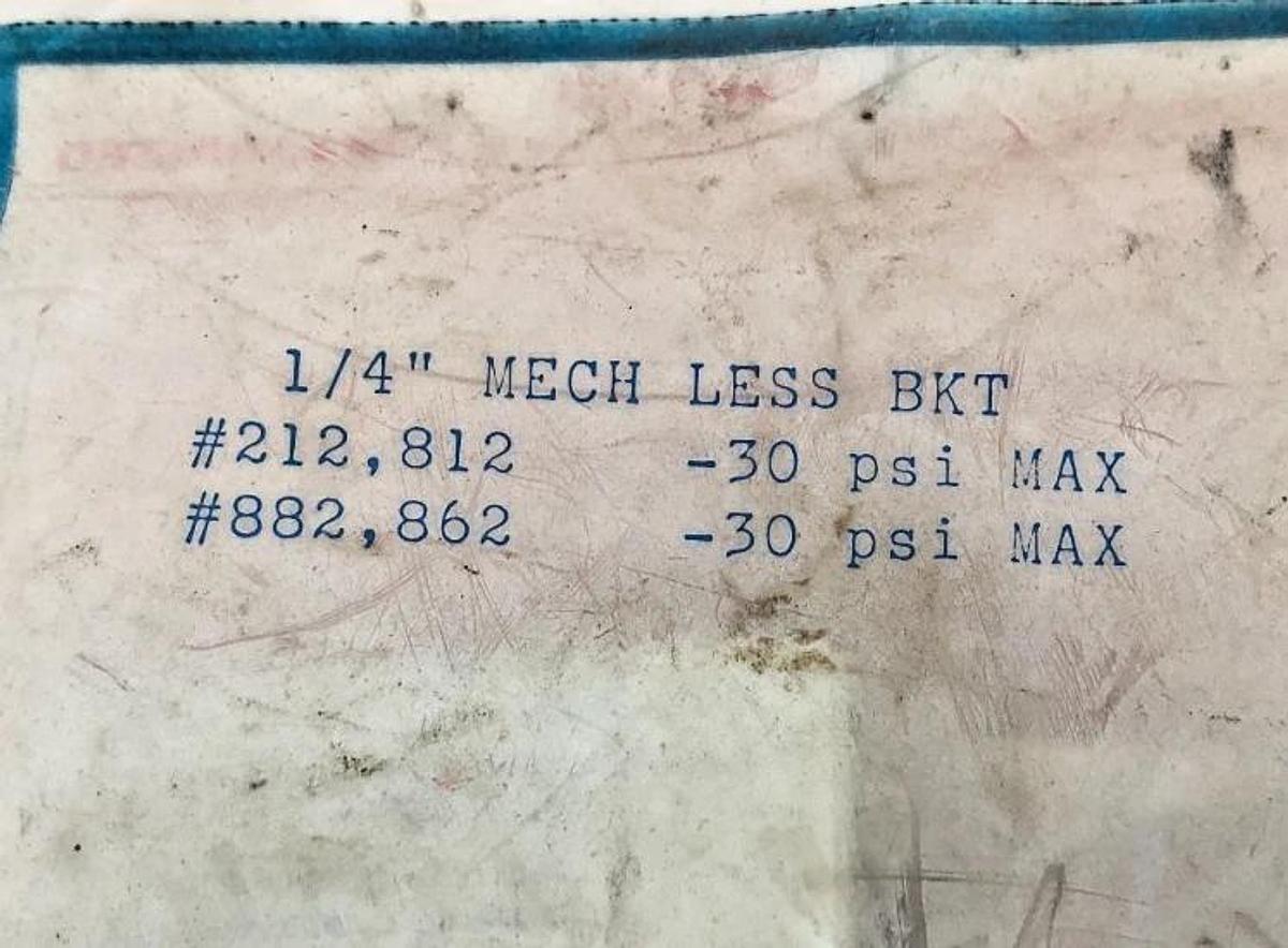 New Armstrong 1/4" MECH LESS BKT Repair Kit #212 812 882 862 30psi