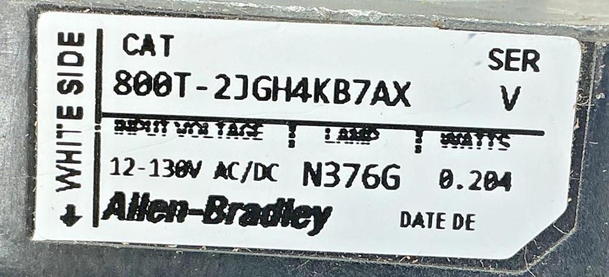 New Allen Bradley 800T-2JGH4KB7AX Ser V Selector Switch Green LED No Cap -No Box
