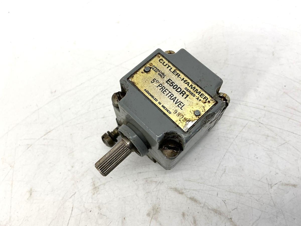 Used Cutler-Hammer E50DR1 Ser A1 Limit Switch Head Component Side Rotary Stand Spring