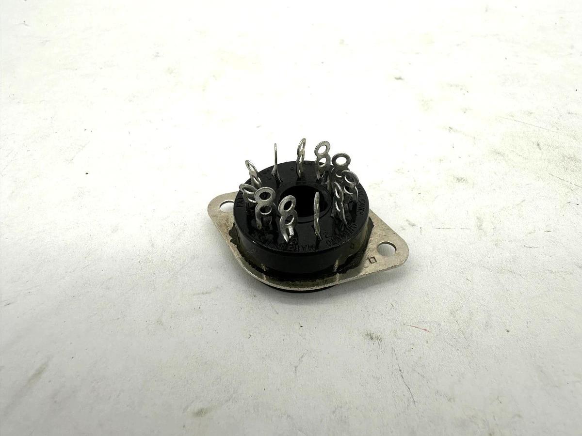 Lot of 3 New American Phenolic 2087784 Socket 8 Pin