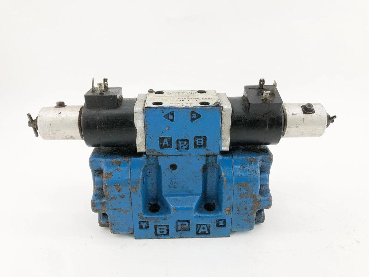 Used Nachi ESD-G03-C540-A-E10 Directional Proportional Valve 24VDC 2Y05239