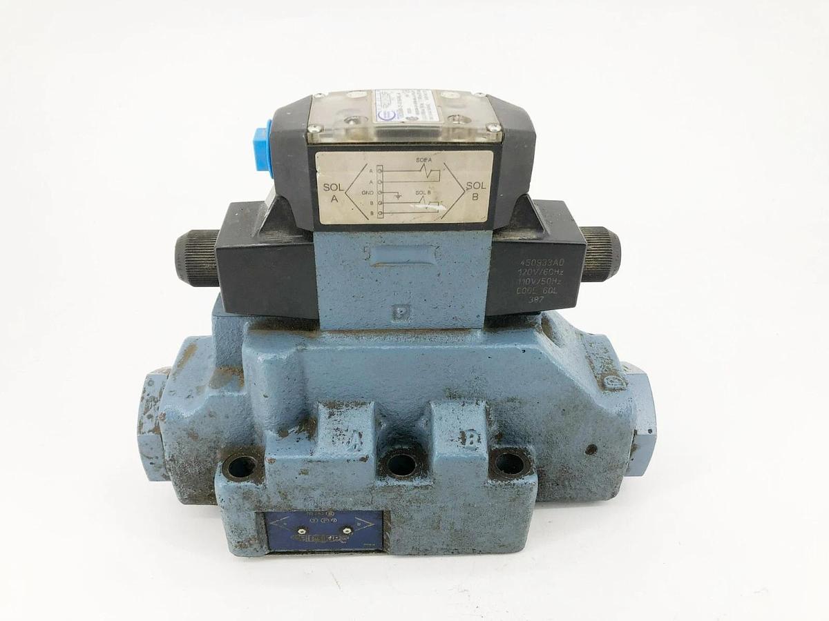 Used Continental Hydraulics VSD08M-3F-G1B-60L-A Directional Valve 120/110VAC 3000psi