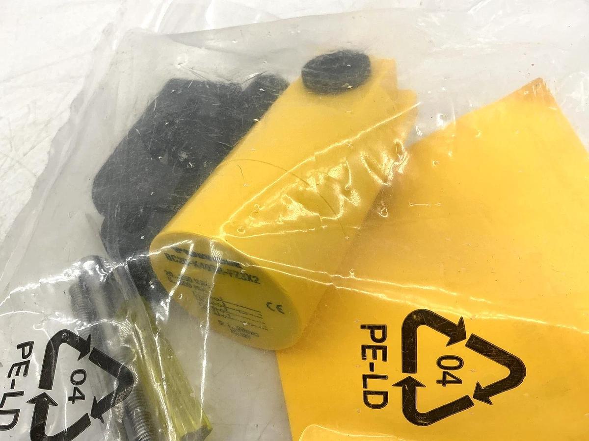 New Turck BC20-K40SR-FZ3X2 Capacitive Prox Sensor Sn=20mm 20-250VAC 23103