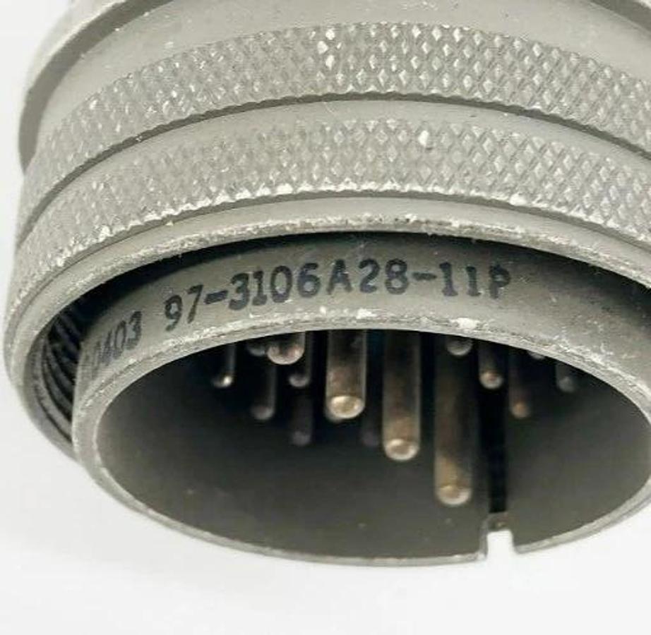 New Amphenol 97-3106A28-11P Circular Connector Receptacle 22 Position