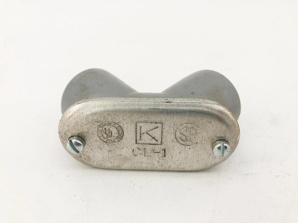 Lot of 3 New Killark CL-1 Pulling Elbows With Cover and Gasket 1/2" 90°