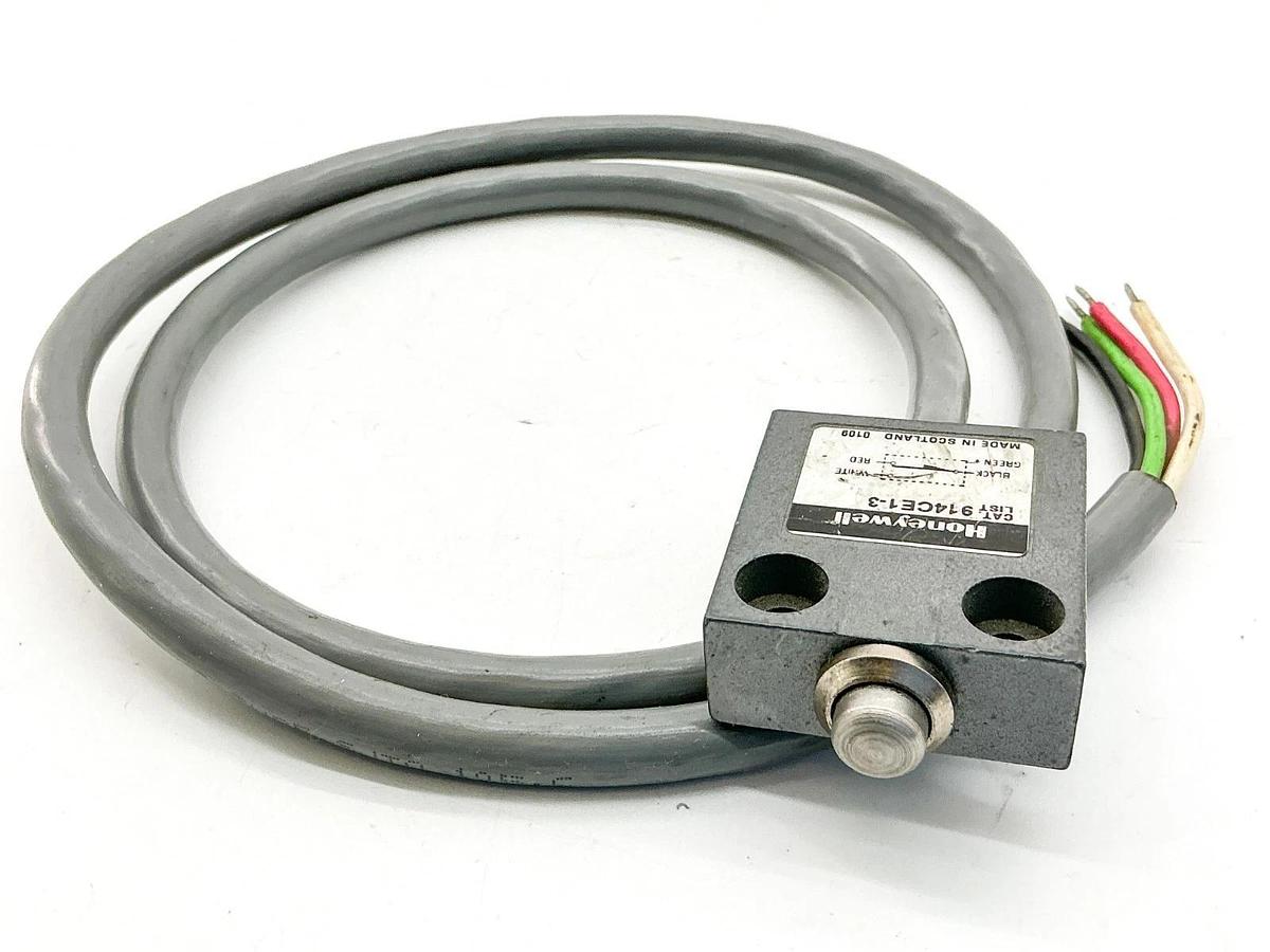 New Honeywell 914CE1-3 Micro Limit Switch 4 Wire 250VAC - No Box