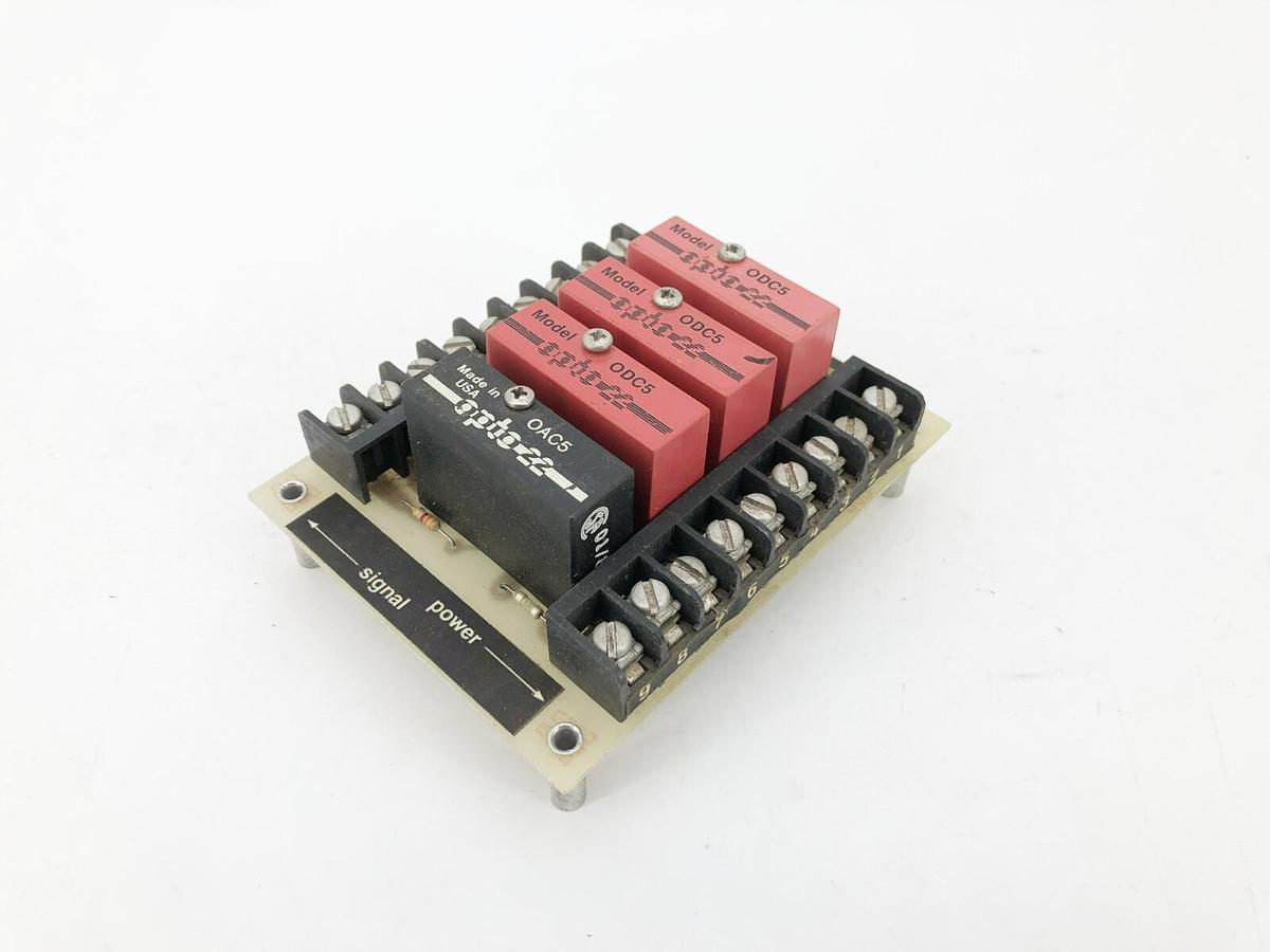 Used Opto 22 PB-4 Output Module With ODC5 / OAC5 4-Channel