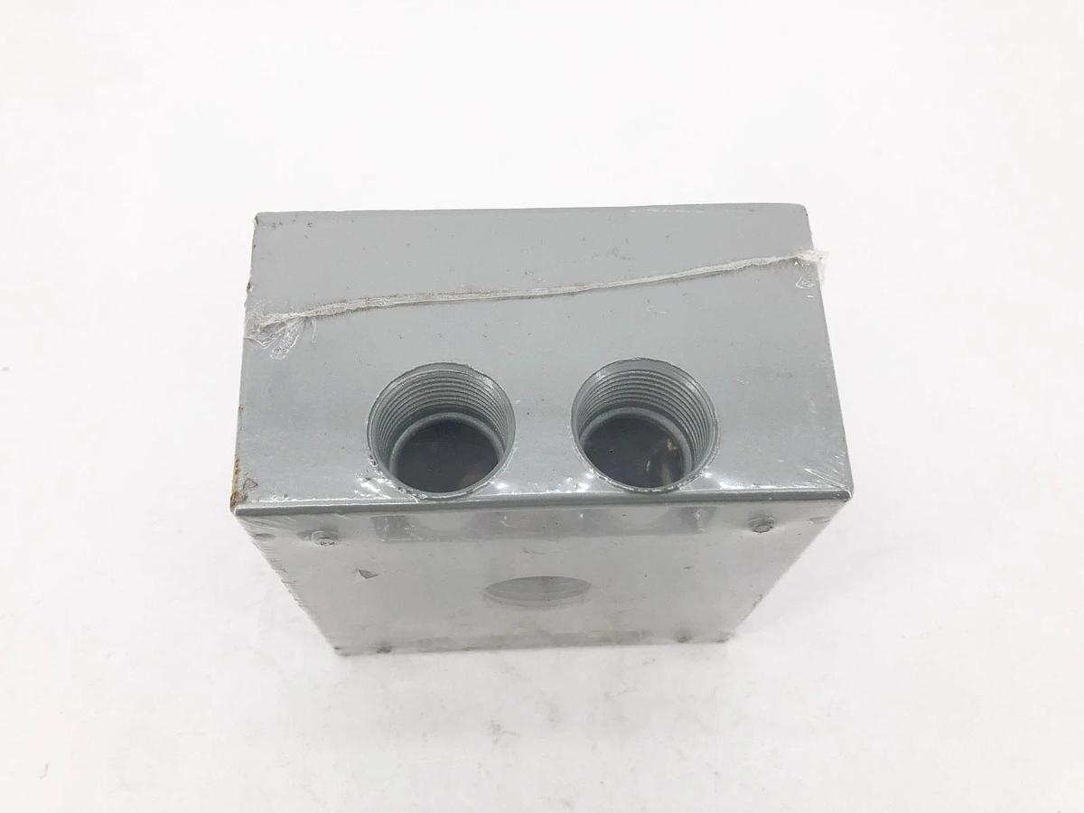 Lot of 2 New Red Dot 2IHD5-2 Weatherproof Outlet Box 3/4" 5-Hole 2-Gang LTD14-22