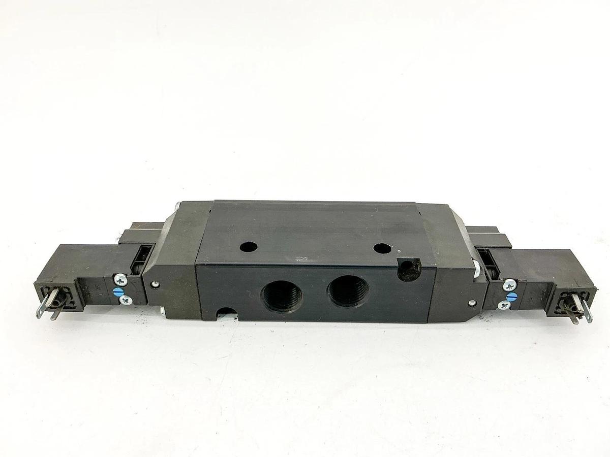 Used Parker B622BB549A Solenoid Valve 150PSI 1034kPA 24VDC 1.2W