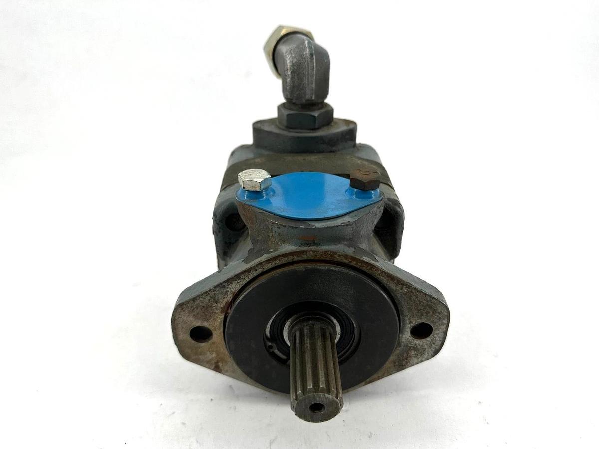 Used V201F13S39C11 Hydraulic Vane Pump 0.85" OD 13 Teeth V20