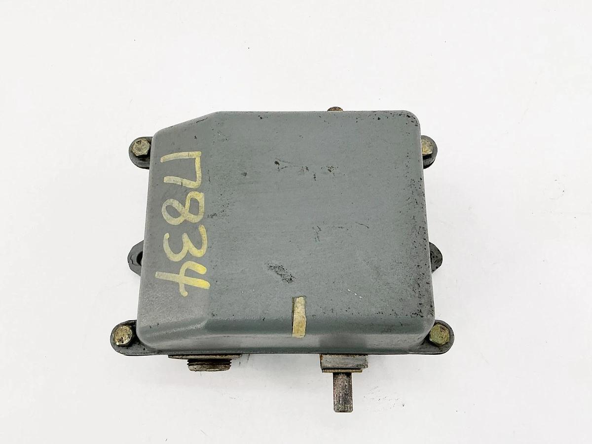Used Cutler Hammer E84AAN Mill-Type Limit Switch Control 2200V 2NO-1NC NEMA 4