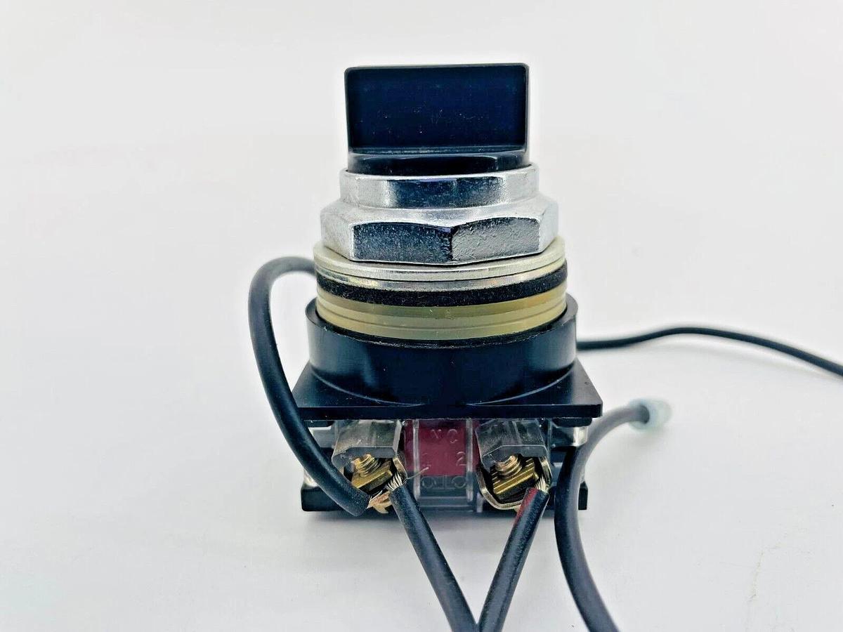 New GE FTNPB2C Switch Kit Hand Off Auto 600V