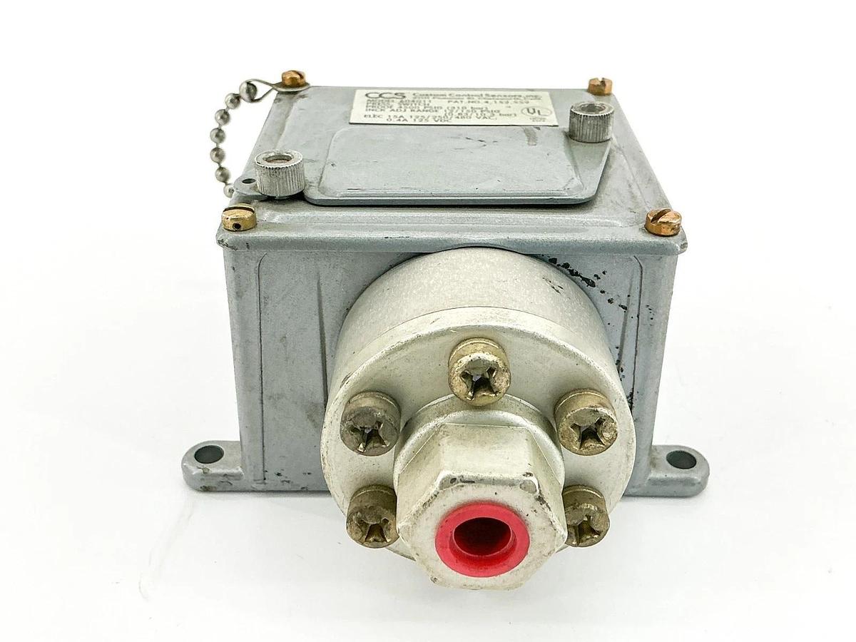 New Custom Control Sensors Inc 604G11 Pressure Switch 4500PSIG 480VAC - No Box