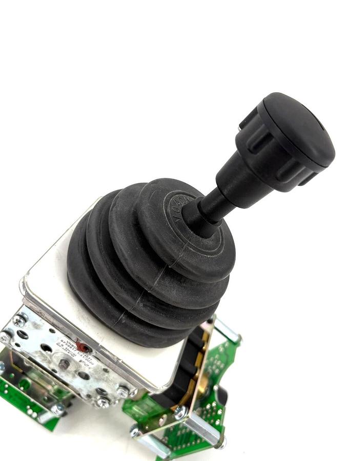 New J.R. Merritt Controls VNSOEA-14031 2-Axis Joystick Spring Returns to Center