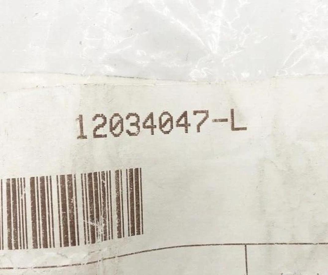 Lot of 44 New 12034047 Male Clock Terminal Connectors