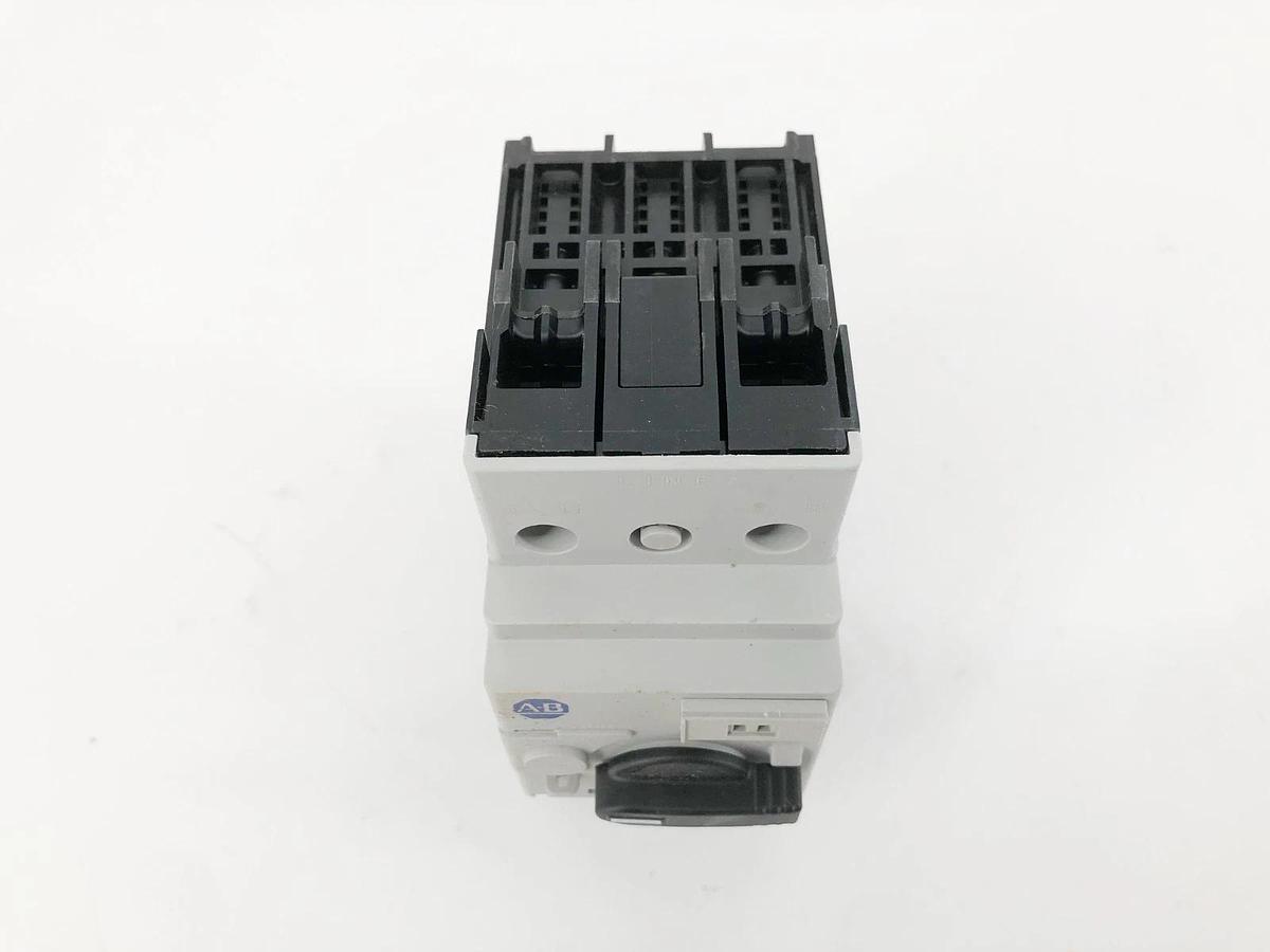 New Allen Bradley 140U-D6D2-A50 Ser. B Circuit Breaker 0.5A 6kV 2-Pole
