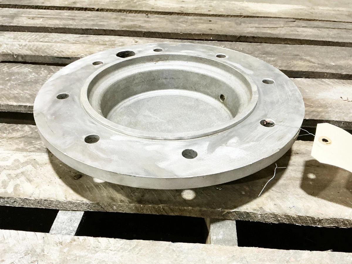 New Metso Paper 9N83039500 Outer Float End Bearing Cap Tending Side - No Box