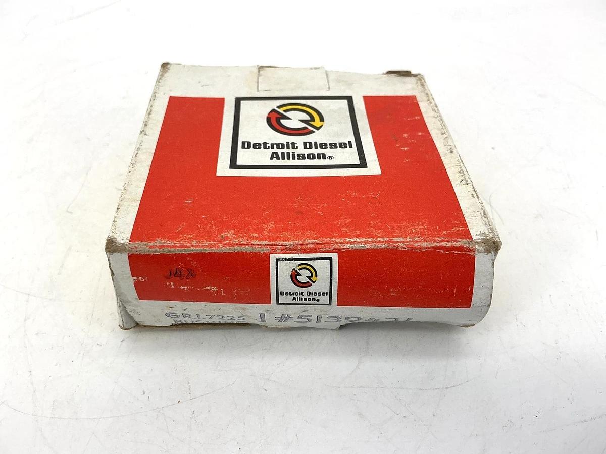 New Detroit Diesel 5139431 Bushing GR.1.7225
