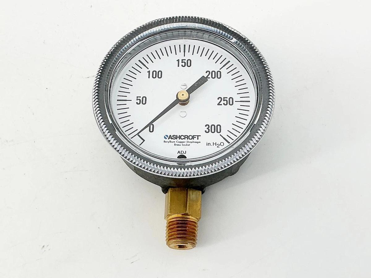New Ashcroft 25-1490-A-02L-300IW Pressure Gauge 2.5" 0-300IW 1/4" NPT