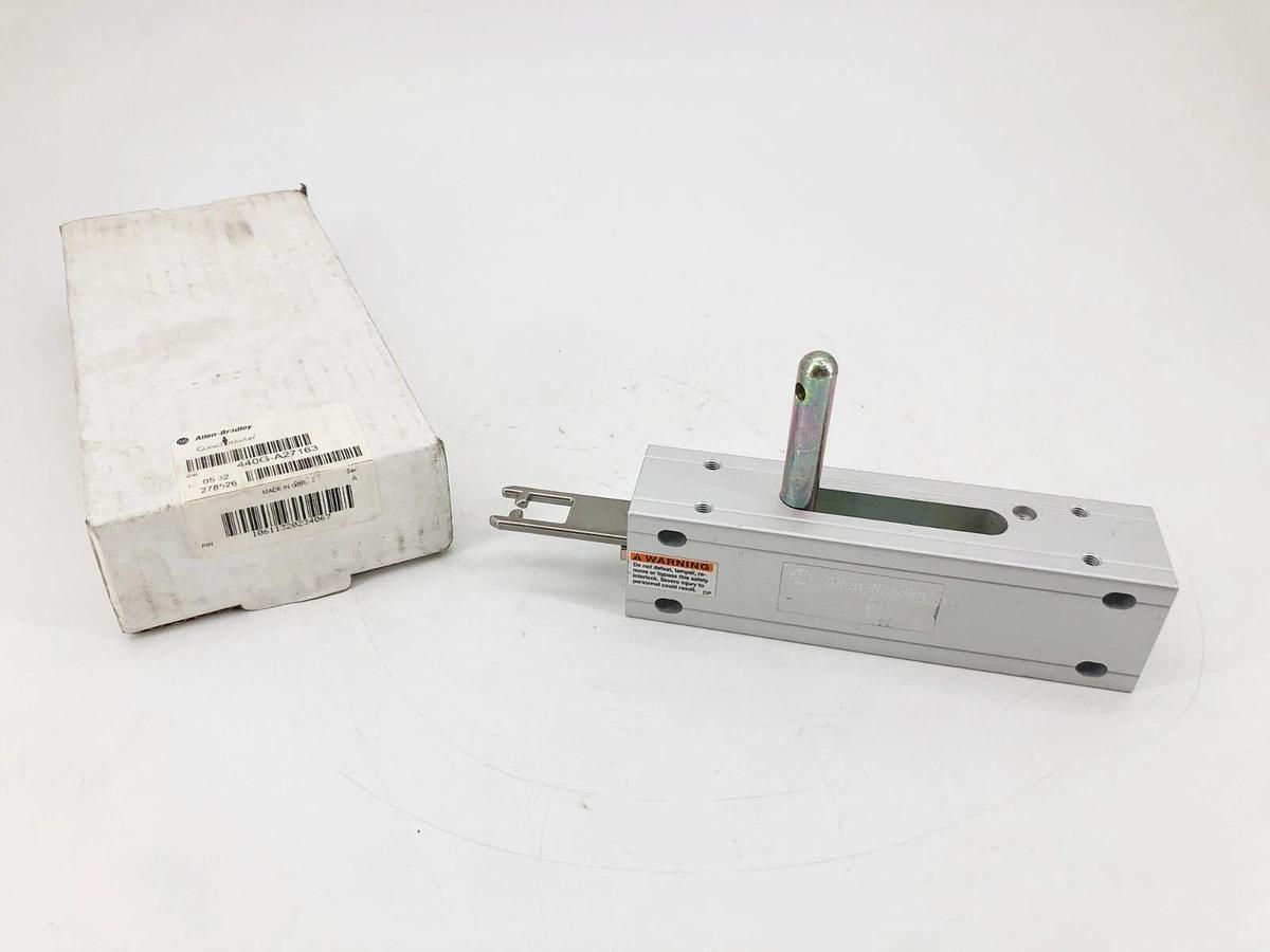 New Allen-Bradley 440G-A27163 Ser. A Sliding Bolt Actuator