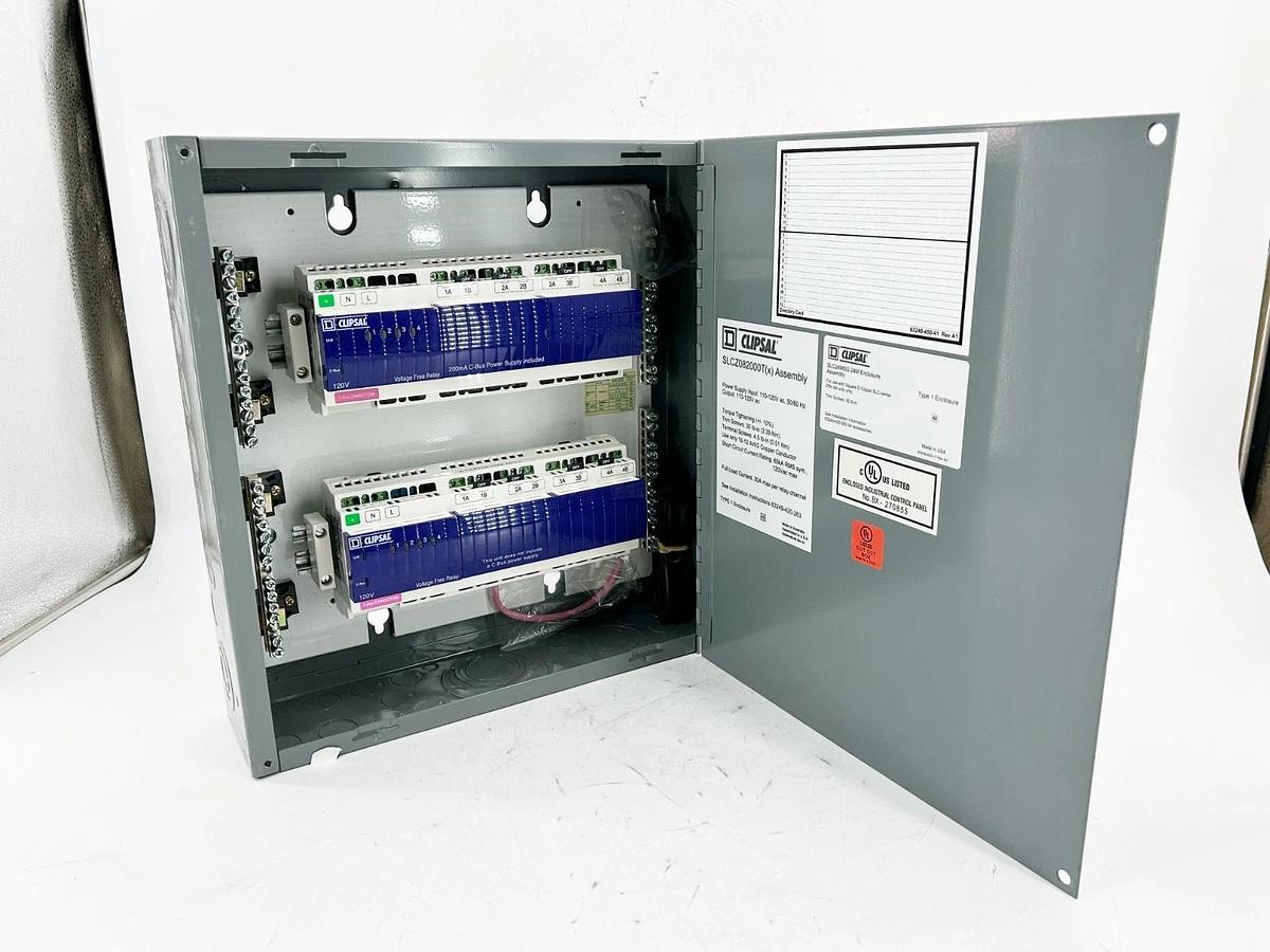 New Square D SLCZ082000T 8-Channel 20A Relay 120V With PS