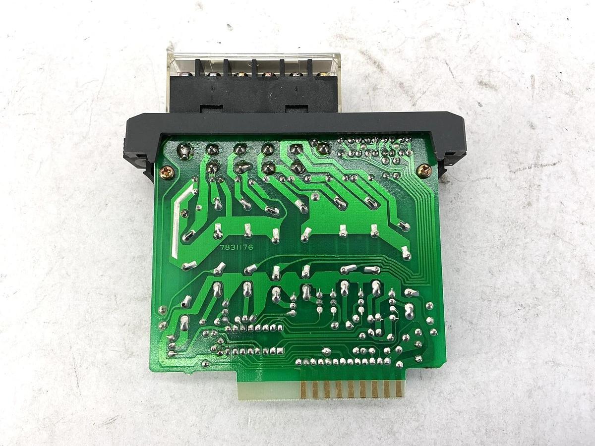 New Siemens TI305-20T Simatic TI 305 Ser Output Module 8-Point 80-265V 305-20T