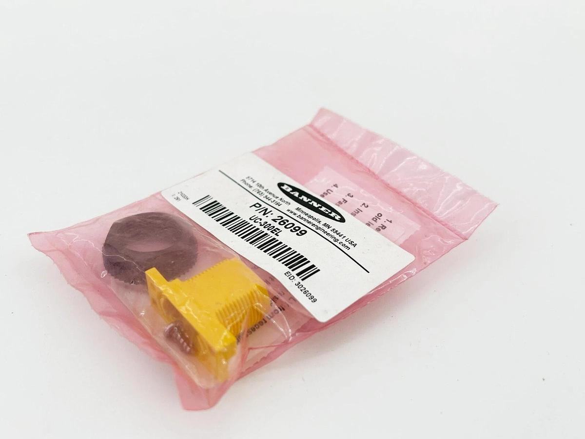 New Banner Engineering 26099 Mini Beam Replacement Lens UC-300EL