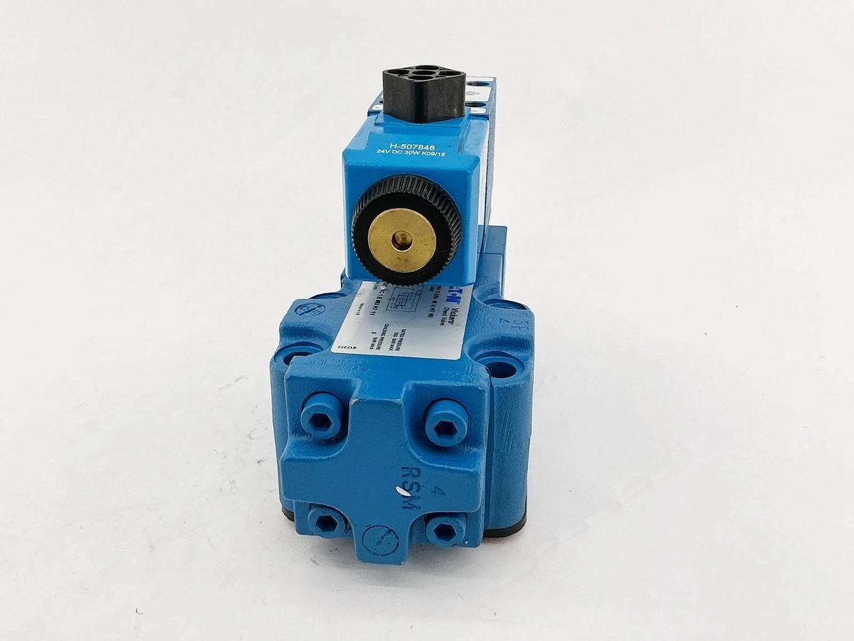 New Eaton PCG5V-6C-1-E-MU-H7-11 Valve 350Bar 24VDC DG4V-3-2AL-M-U-H7-60