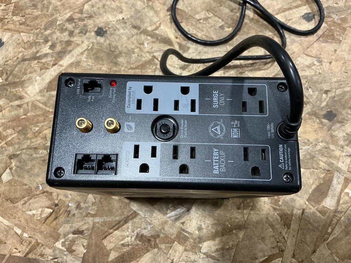 Used APC BR700G Uninterruptible Power Supply 12A 120V 50/60HZ MISSING BATTERY