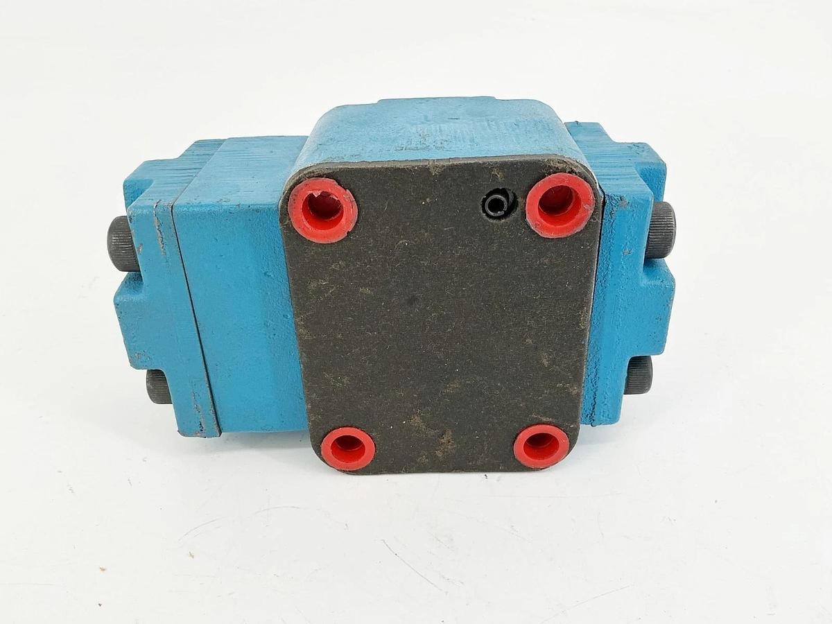 New Vickers PCGV-8C-1-10 Pilot Operated Valve 330Bar