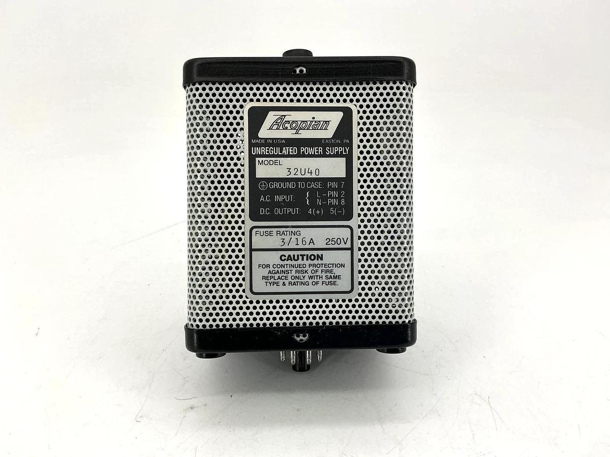 New Acopian 32U40 Unregulated Power Supply 8-Pin Fuse Rating: 3/16A 250V -No Box