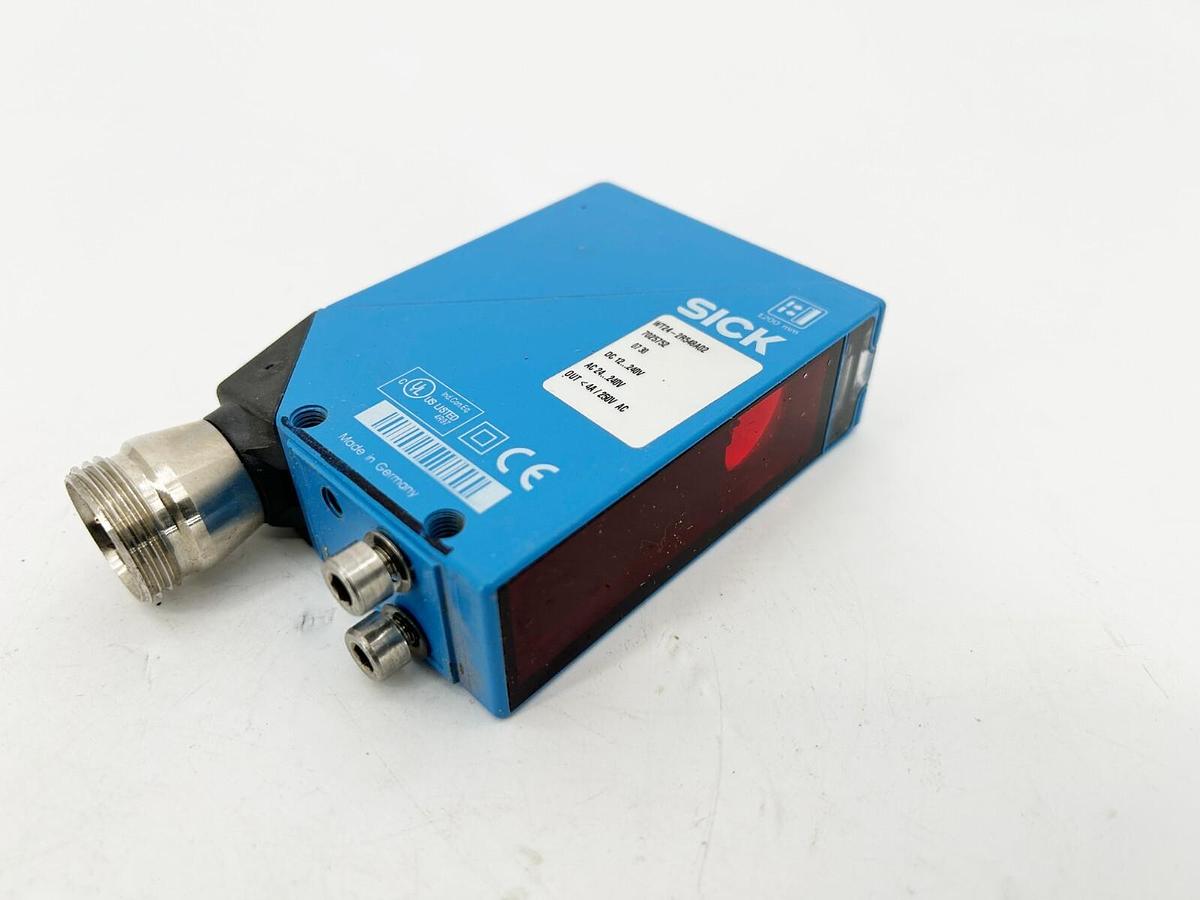 New Sick WT24-2R548A02 Photoelectric Sensor 250V 4A