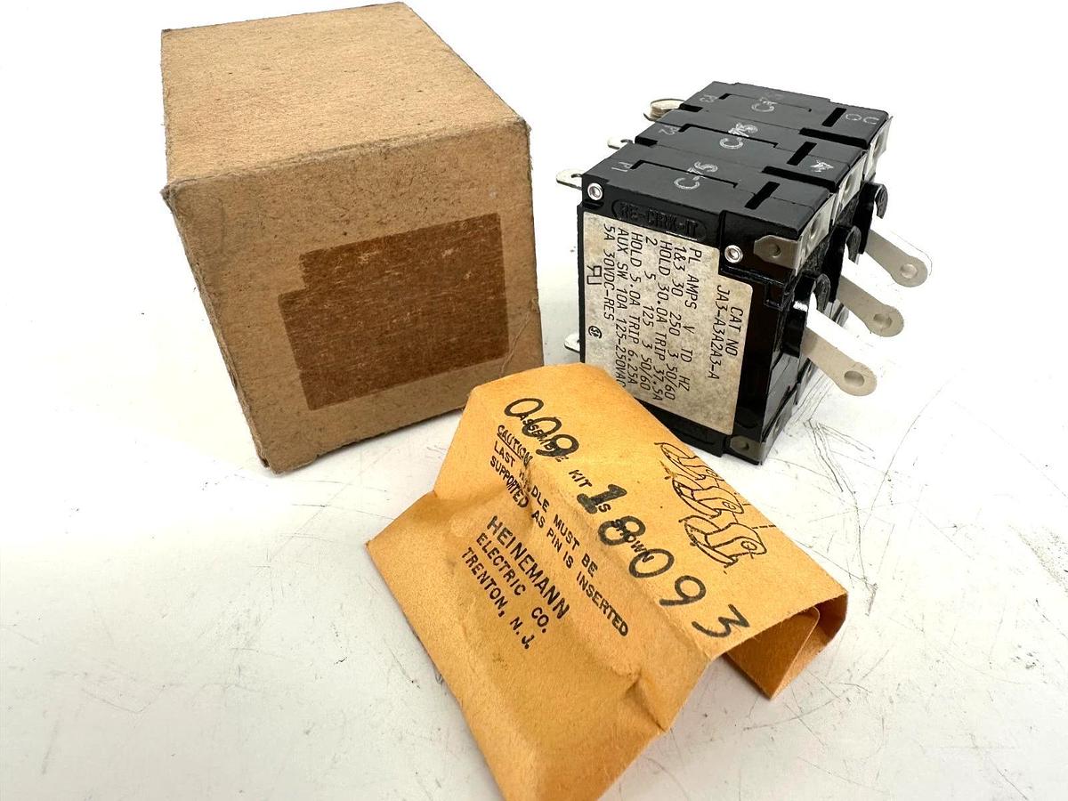 New Heinemann JA3-A3A2A3-A Load Center Circuit Breaker 1&3: 30A 250V 2: 5A 125V