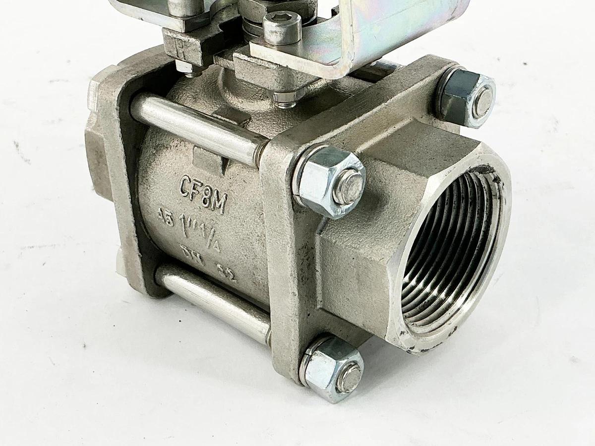 New Valbia VB060 85H01006 Valve Actuator 120/240V w/ 1-1/4" SS Valve - No Box
