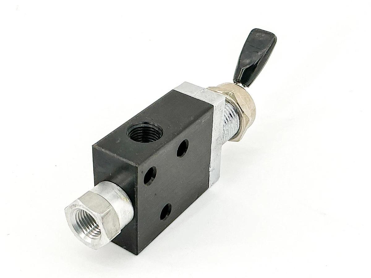 New Parker 404811000 Poppet Valve W/Lock Down 150PSI - No Box