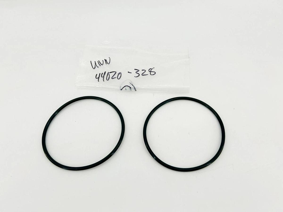Lot of 2 New Buhler UNN-44020-328 Oil Seals 5.34x120.70 70 NBR