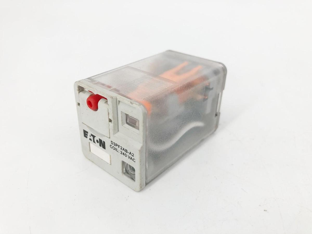 New Eaton D3PF2AB-A2 Relay 240VAC Coil 8-Pin - No Box
