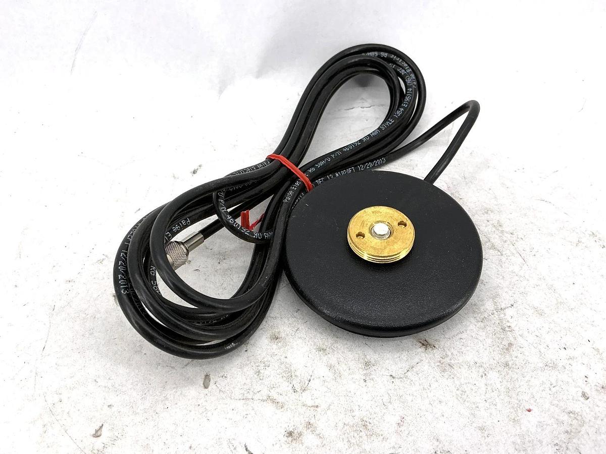 New Motorola Solutions 0180355A80 Magnetic Antenna Mount - No Box