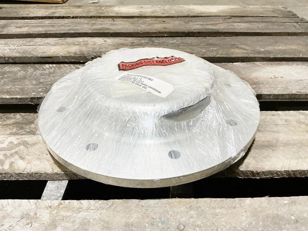 New Metso Paper 9N83039490 End Drive side Outer Held Bearing Cap - No Box
