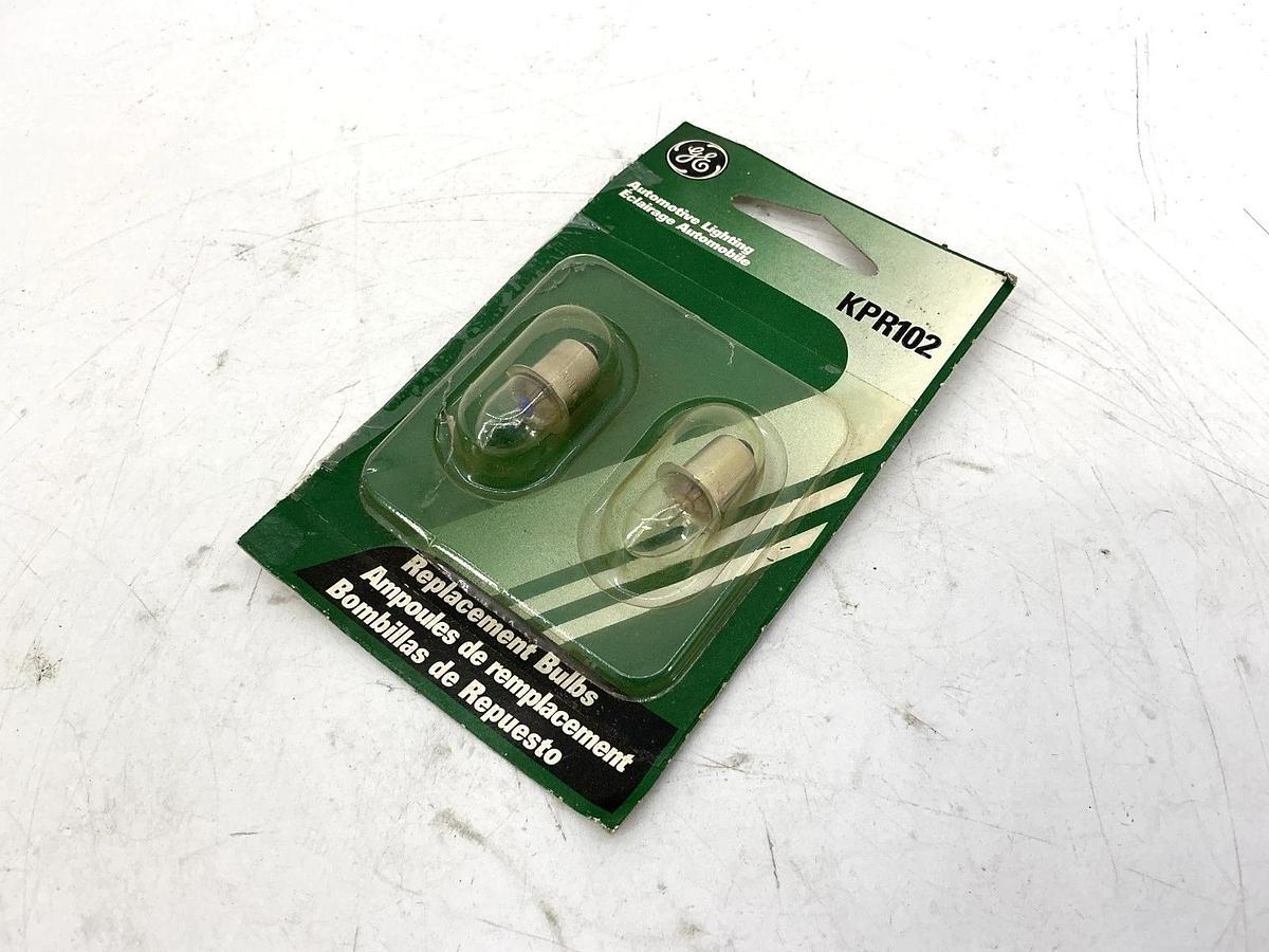 Lot of 4 New GE General Electric KPR102 Automotive Replacement Bulbs 2.4V