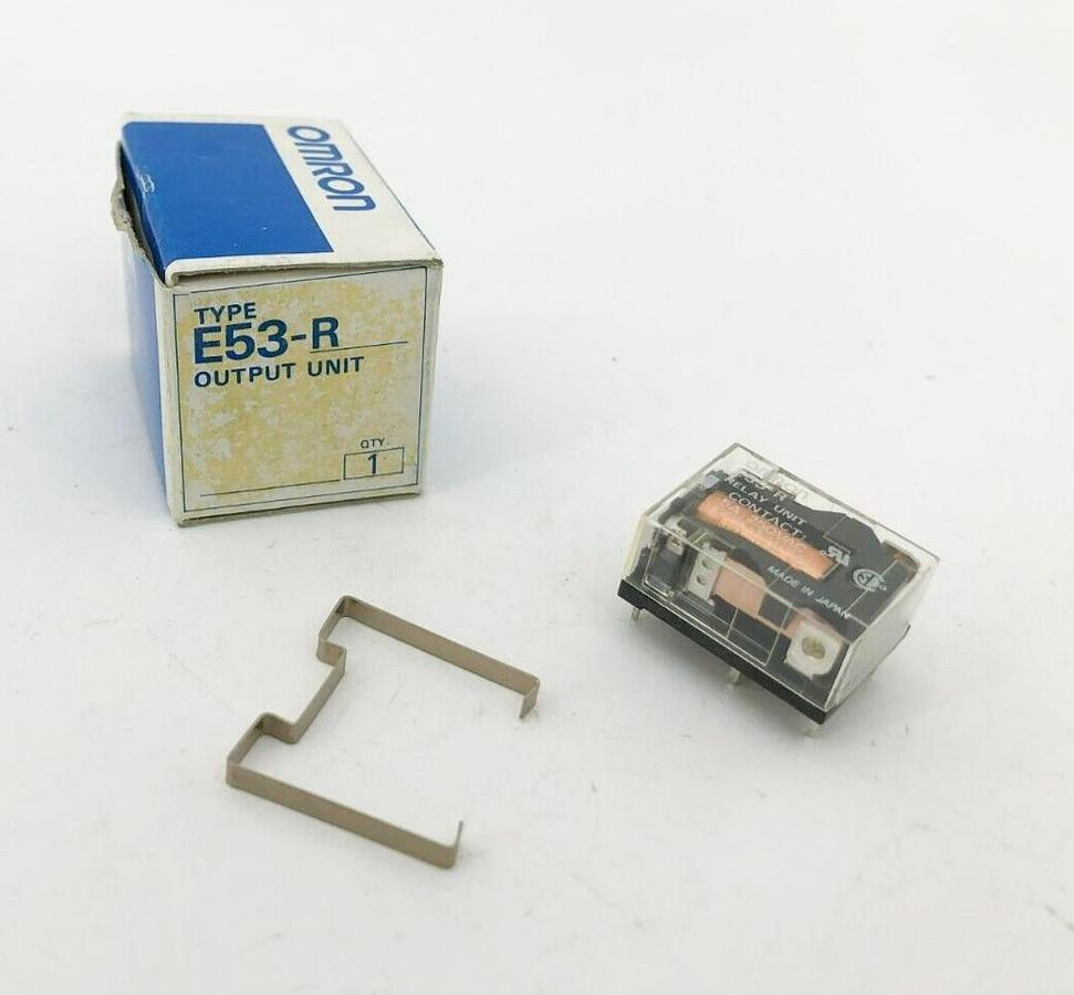 New Omron E53-R Output Unit 24VDC